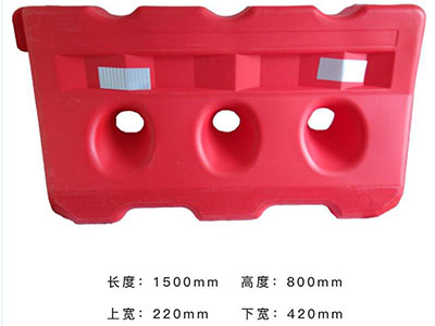 1.5米下三孔水馬